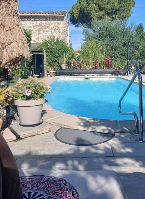 Wonderful house South France swimming pool jacuzzi