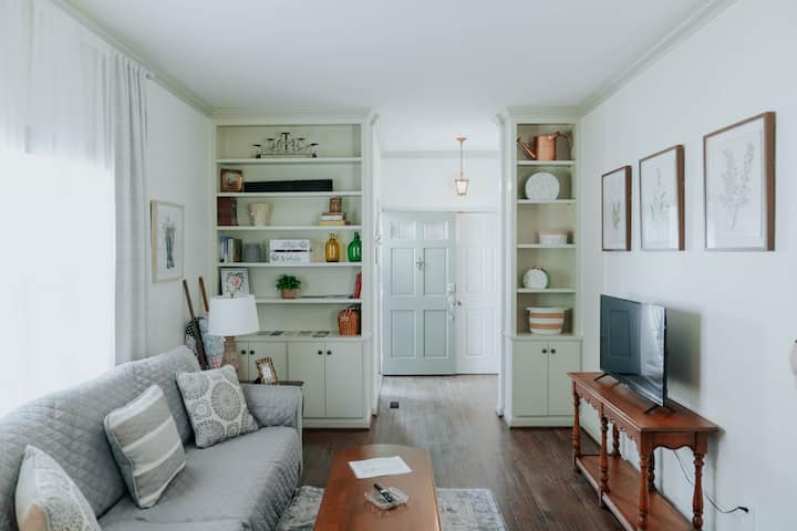 The Cottage On Hay Street - Downtown, Pet Friendly - Fayetteville, NC