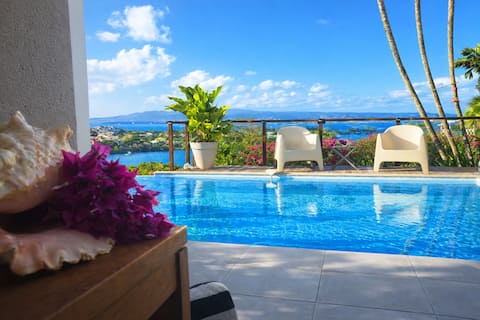 Perlane Bay Luxury Villa, sea view, heated pool