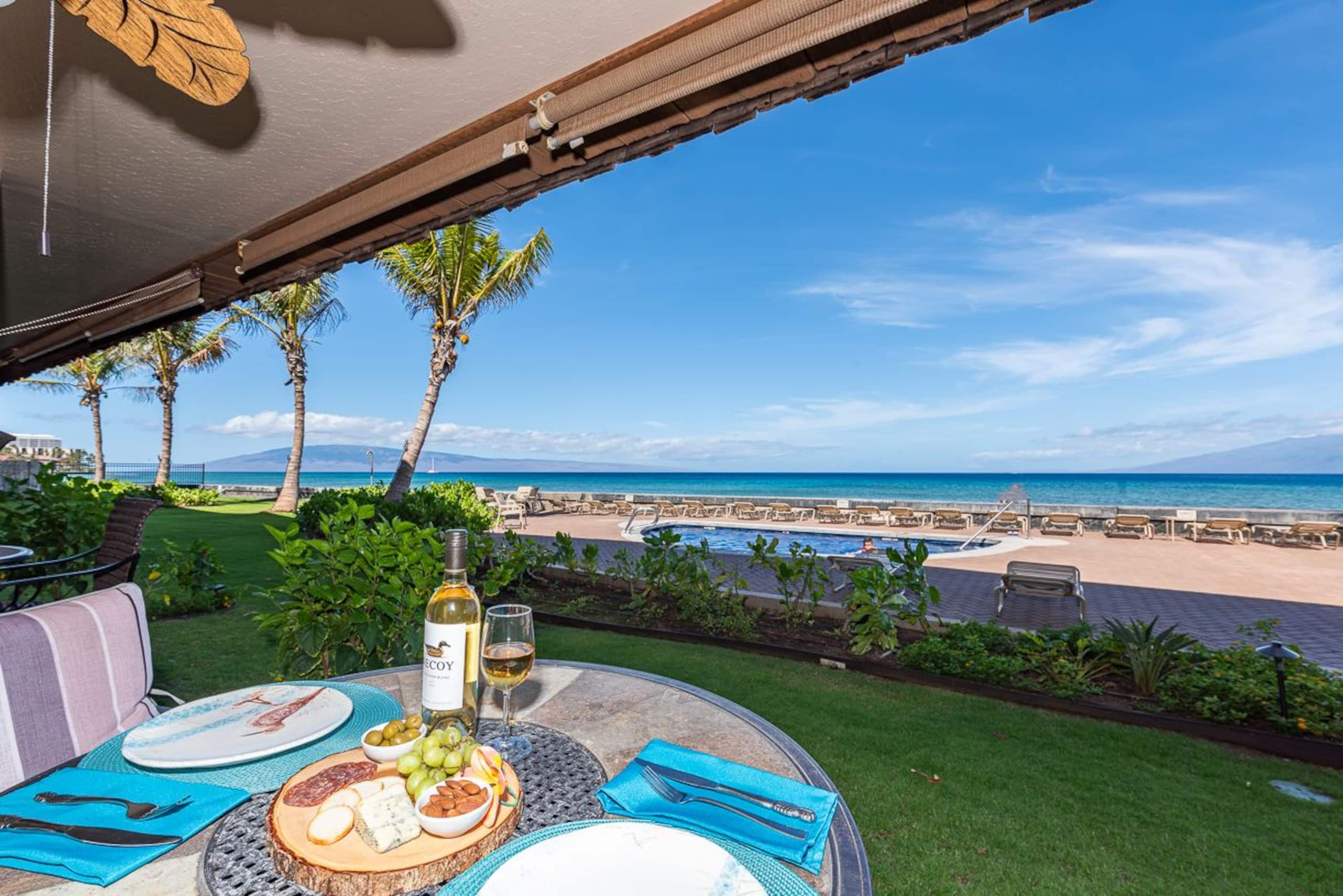 Condo in Lahaina · ★4.97 · 1 bedroom · 1 bed · 1 bath - Image 4