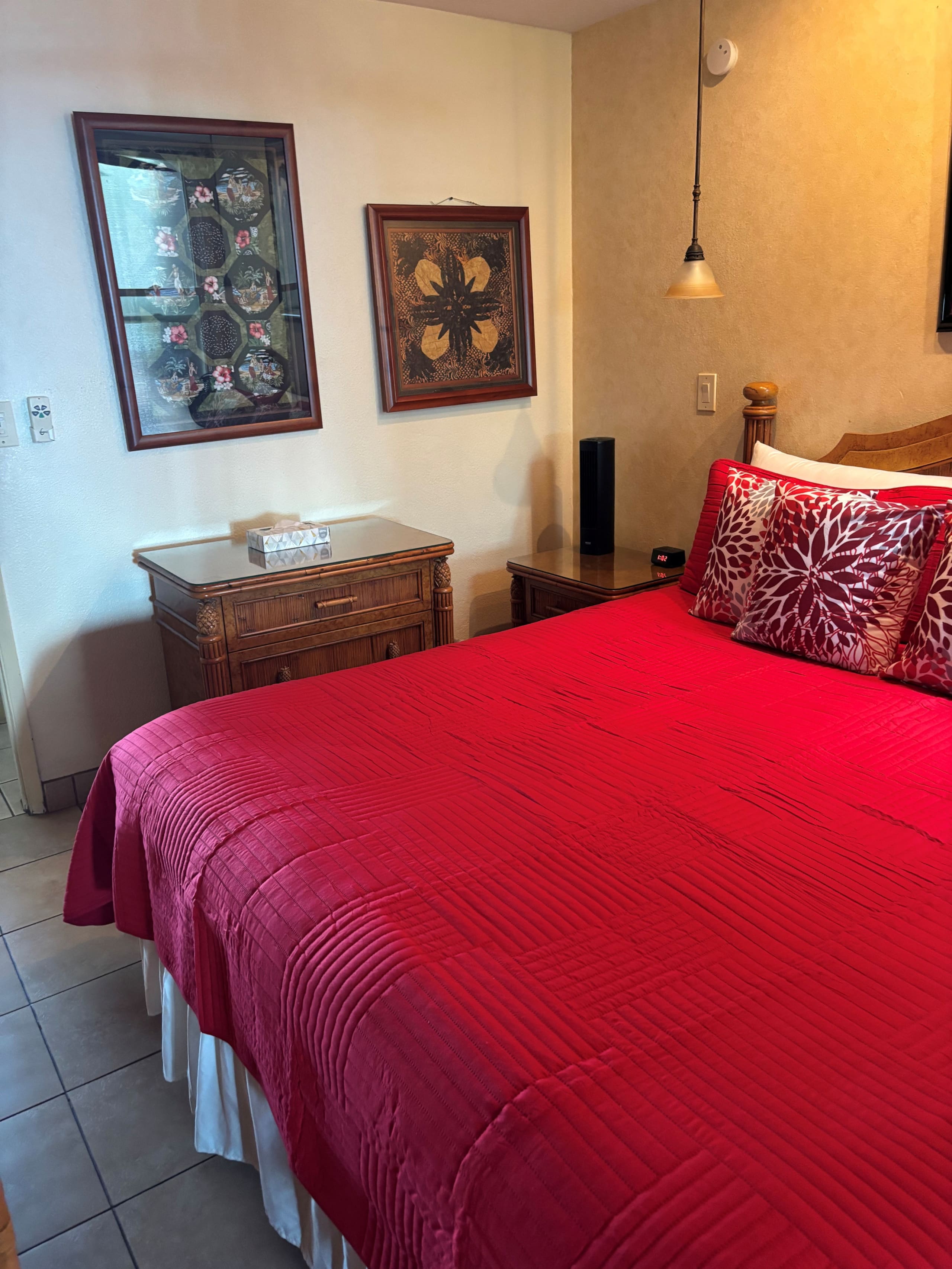 Condo in Lahaina · ★4.97 · 1 bedroom · 1 bed · 1 bath - Image 18