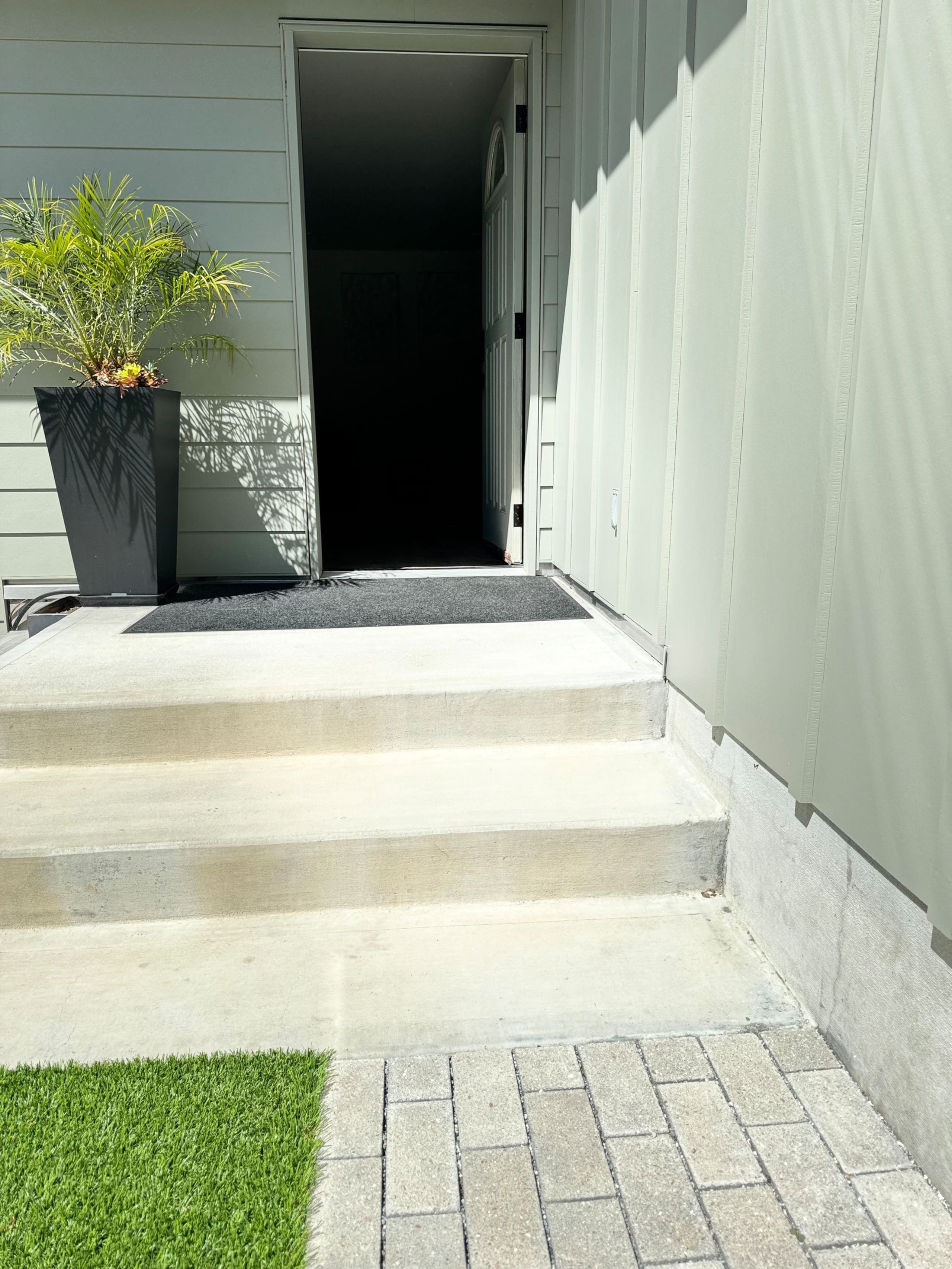 Home in South San Francisco · ★4.94 · 1 bedroom · 1 bed · 1 private bath - Image 14