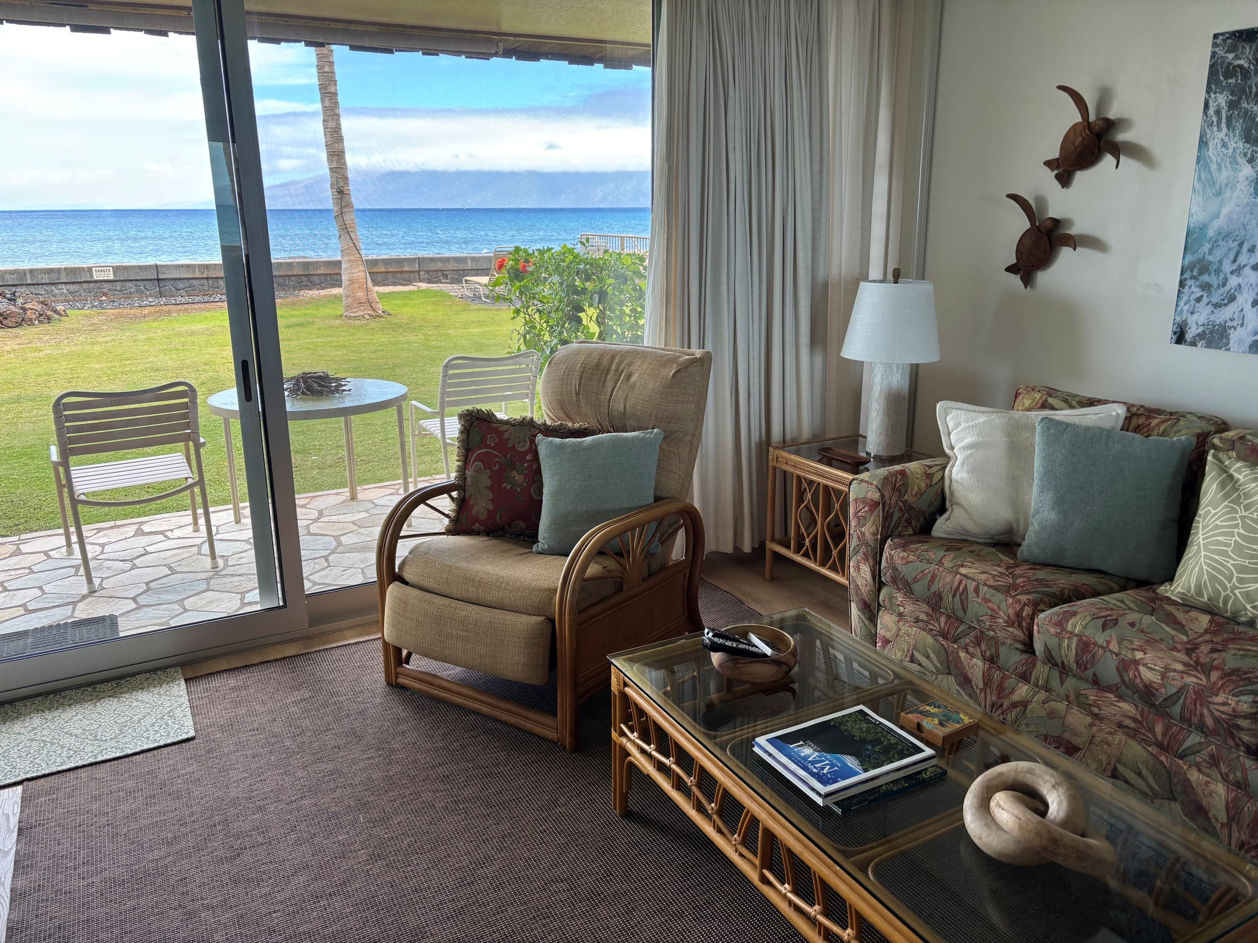 Condo in Lahaina · ★4.88 · 1 bedroom · 1 bed · 1 private bath - Image 9