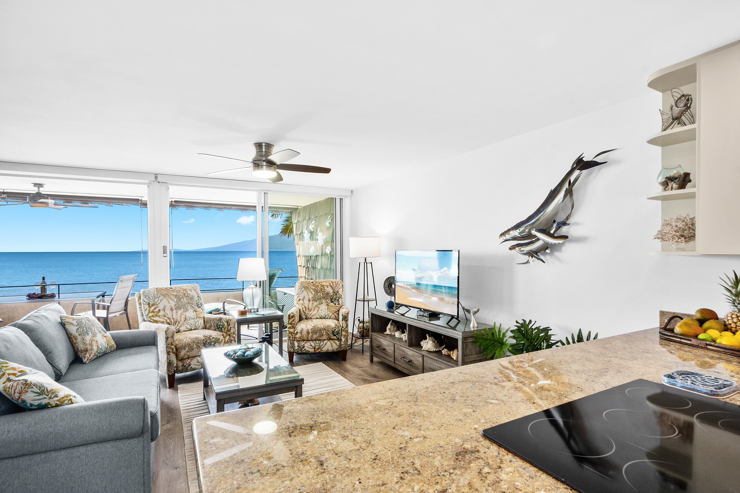 Condo in Lahaina · ★5.0 · 1 bedroom · 3 beds · 1 private bath - Image 32