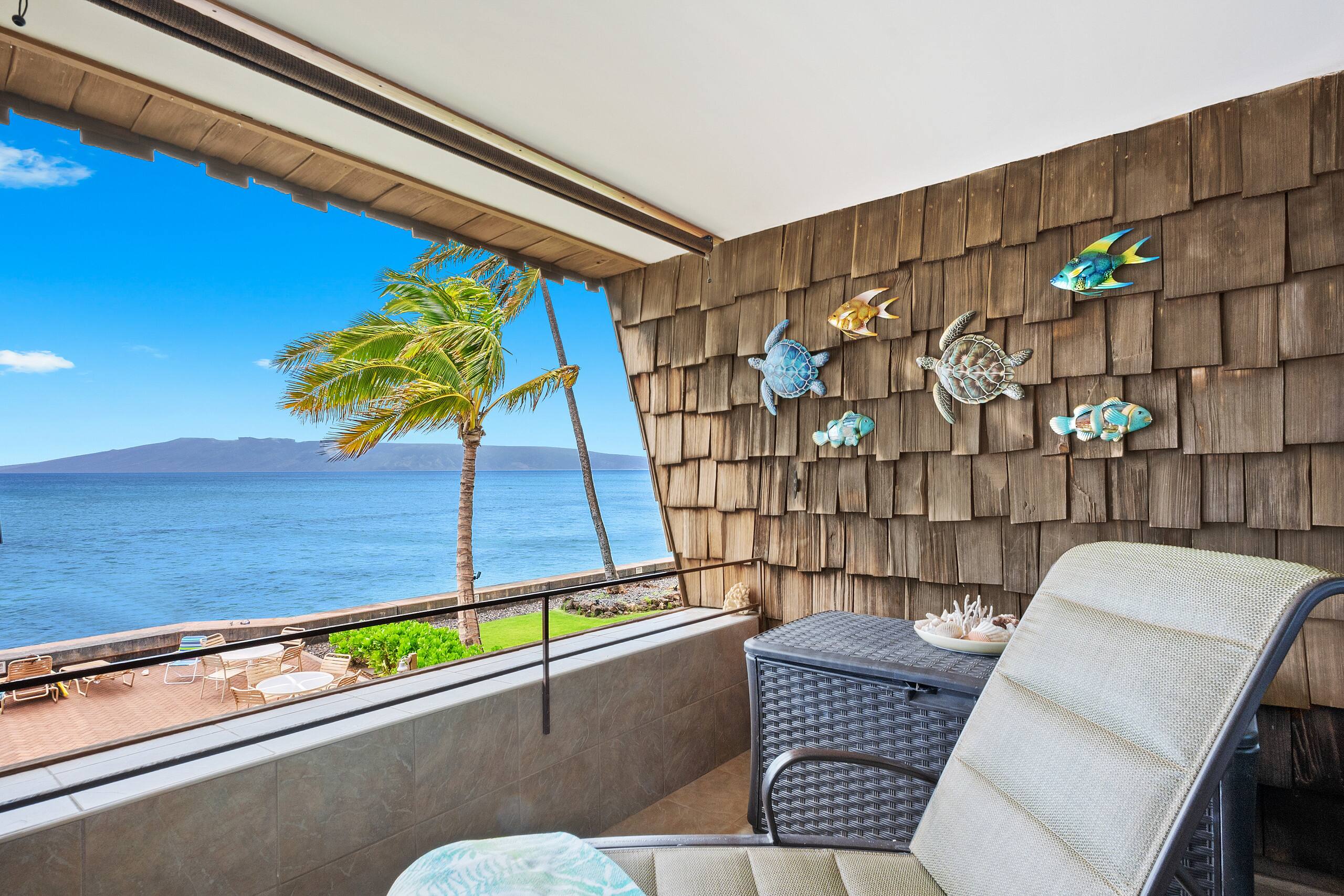 Condo in Lahaina · ★5.0 · 1 bedroom · 3 beds · 1 private bath - Image 42