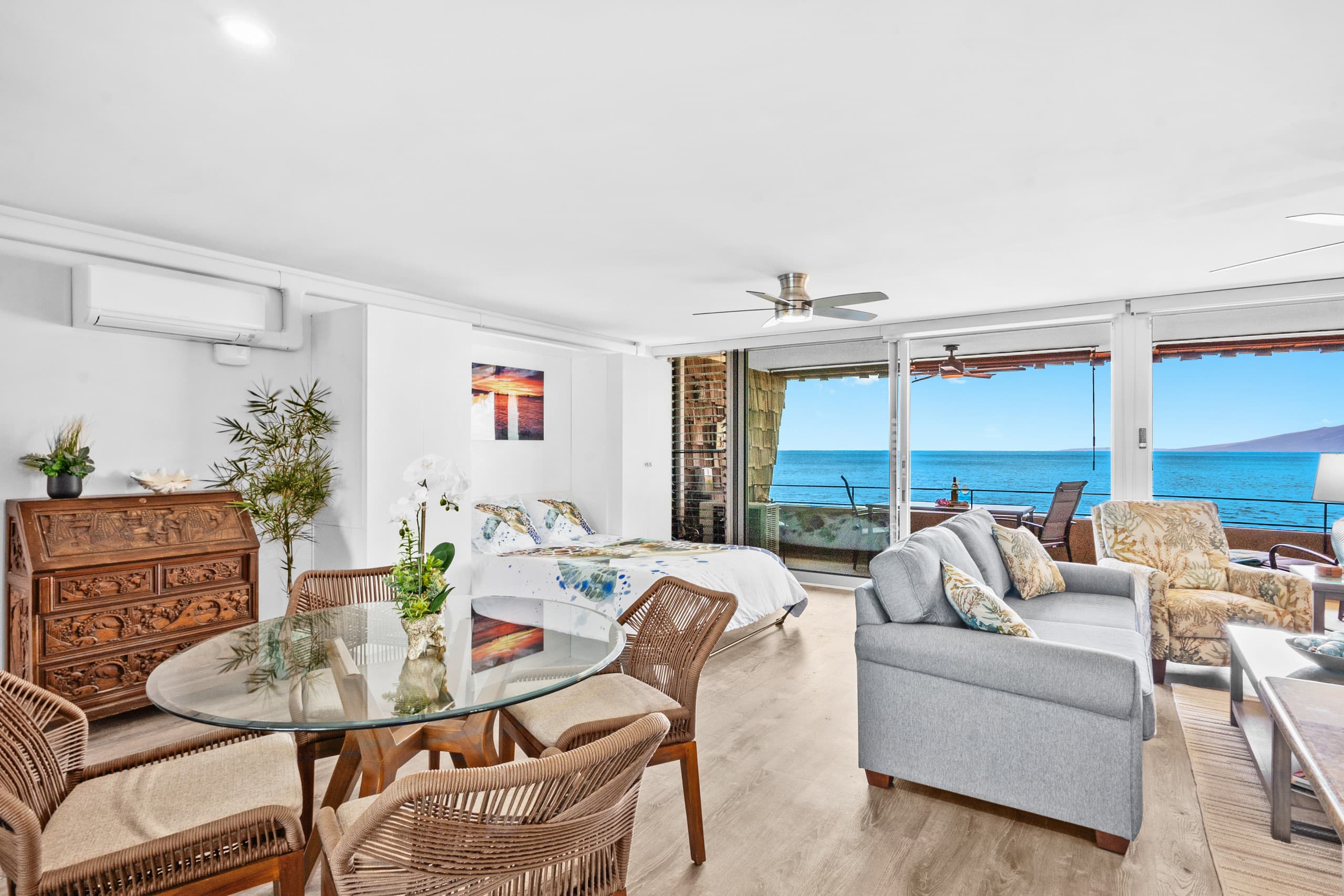 Condo in Lahaina · ★5.0 · 1 bedroom · 3 beds · 1 private bath - Image 36