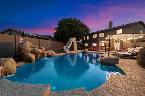 Top performing Airbnb: Ultimate Getaway Sleeps 16+ Pool Heat Option & Spa in Glendale