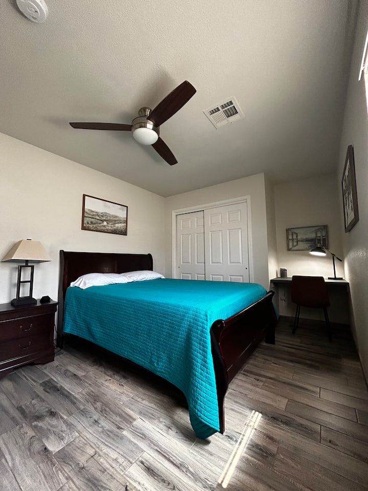 غرفة النوم 2