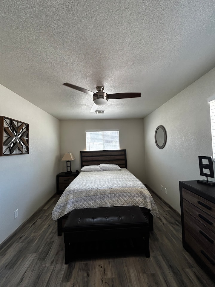 غرفة النوم 1