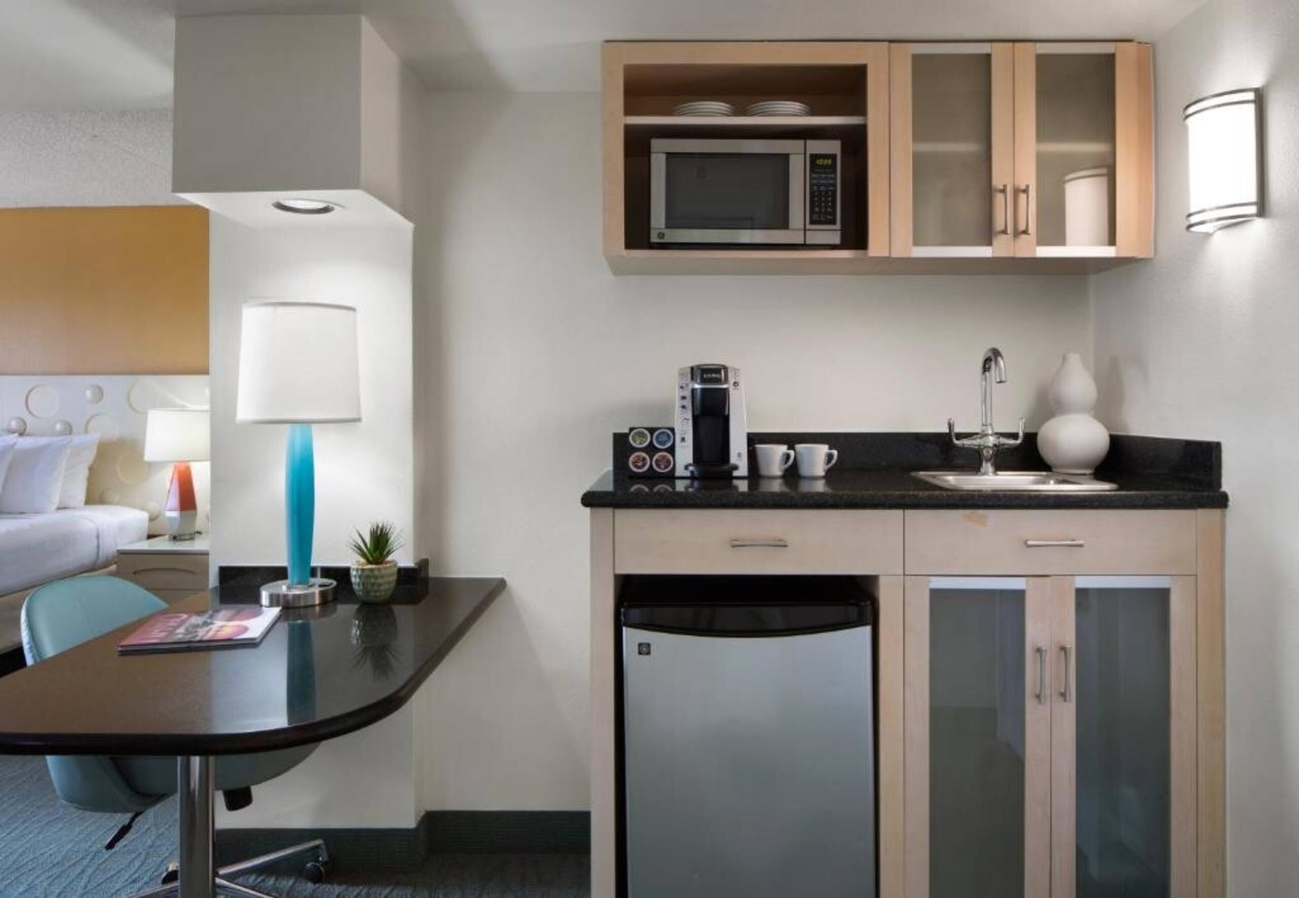 Hotel in Honolulu · ★4.5 · 1 bedroom · 1 private bath - Image 2