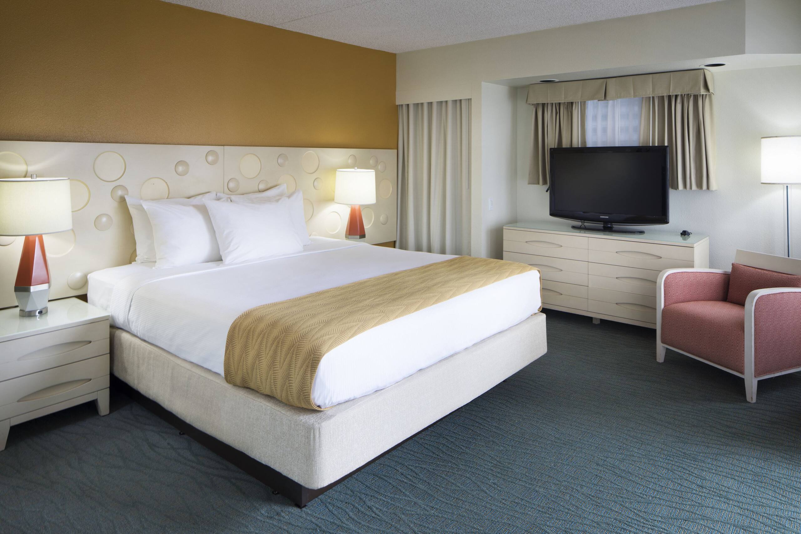 Hotel in Honolulu · ★4.5 · 1 bedroom · 1 private bath - Image 3