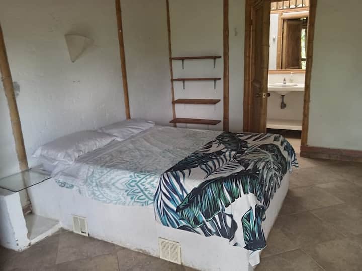 Dhomë gjumi 4