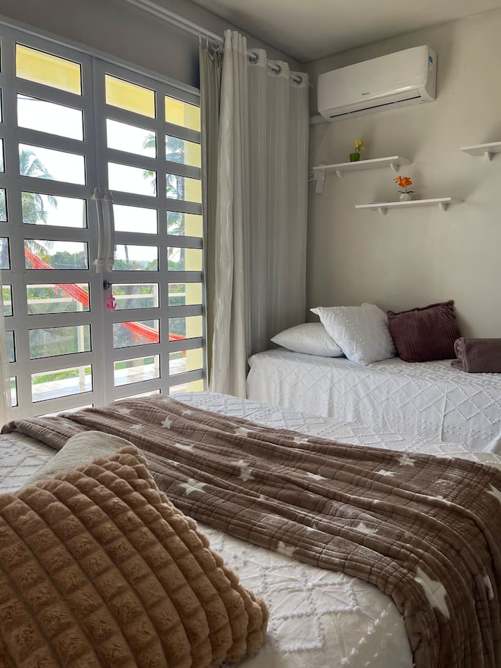 带阳台+吊床的套房（ 1楼）