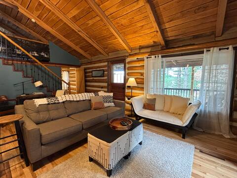 Secluded Cabin Near State Parks/Hocking W/Hot Tub