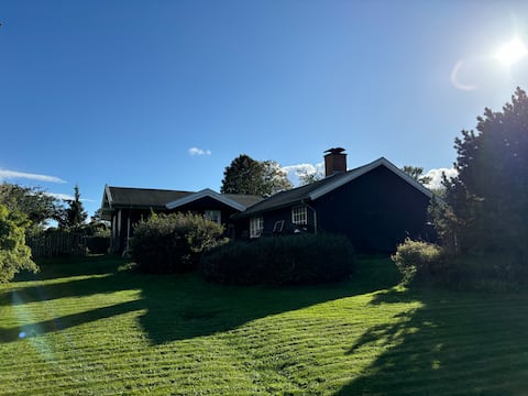 Charming summerhouse close to the water
