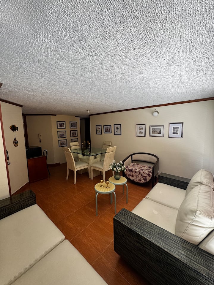 Condo 3br/2ba With Parking - Bogotá