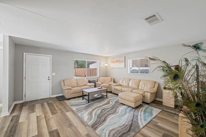 Serenity House In El Centro - El Centro, CA