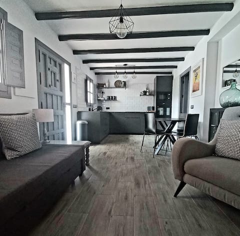 Airbnb con mejor rendimiento: Beautiful villa with magnificent countryside views en Torrox