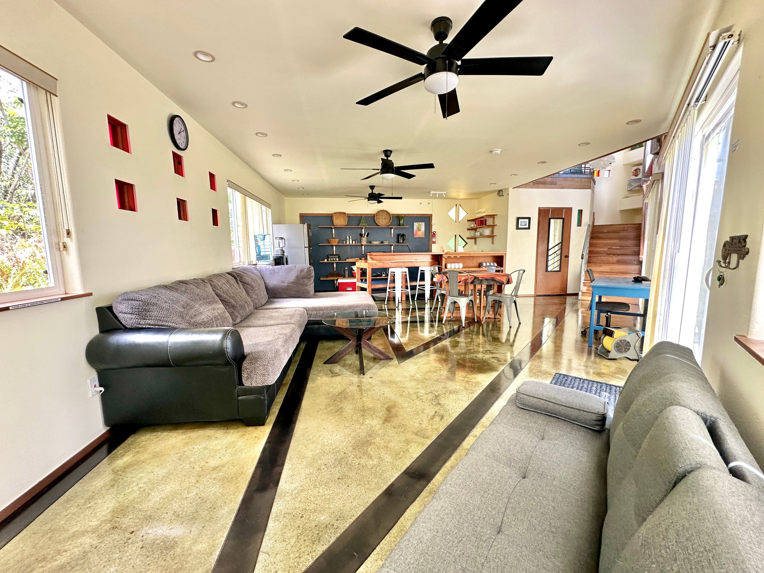 Home in Pahoa · ★4.77 · 1 bedroom · 7 beds · 2 private baths - Image 7
