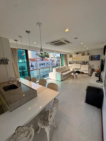 TIFFANYS IPANEMA SENSACIONAL! Até 6 hóspedes!!! gallery image 4