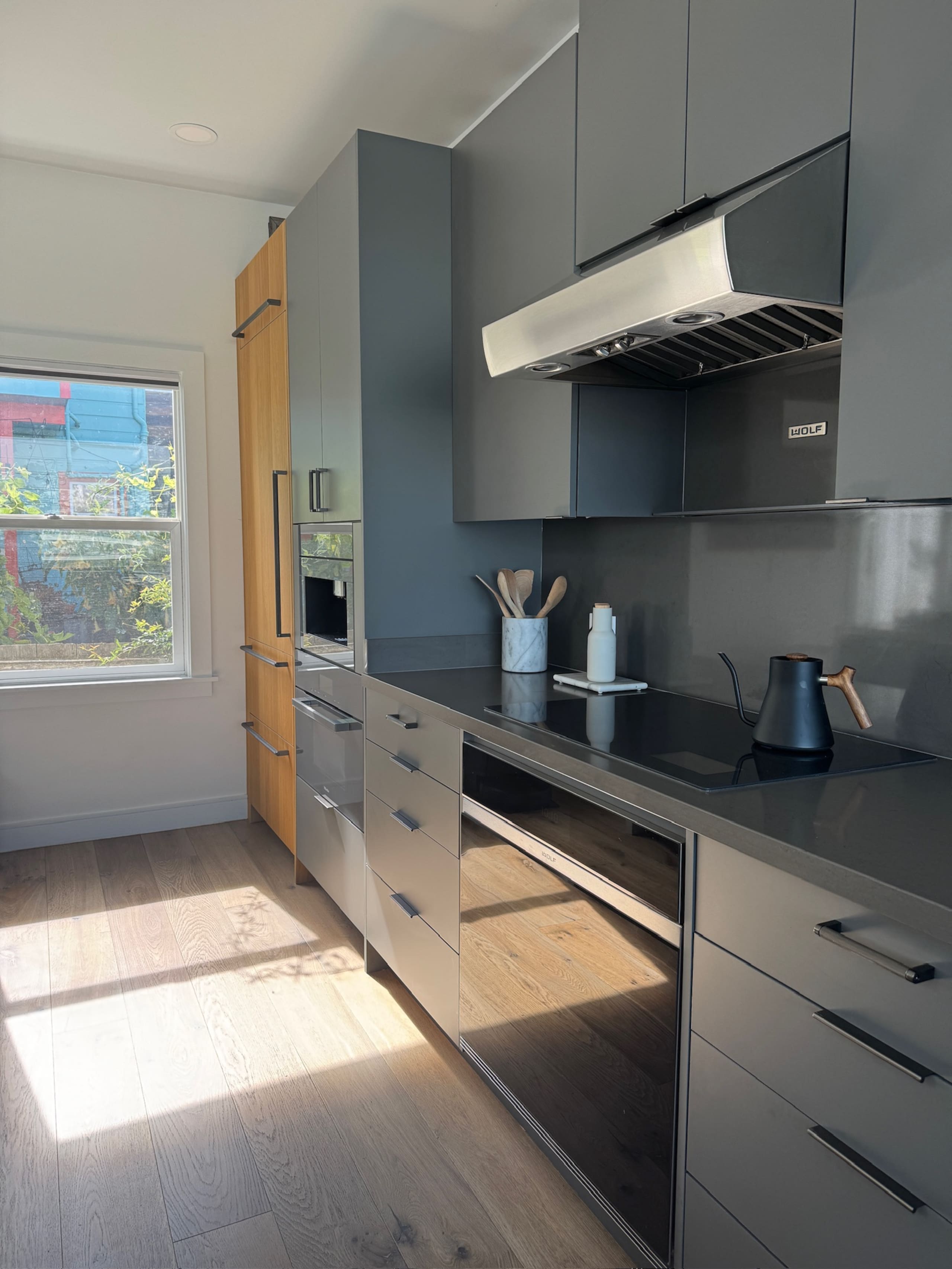 Home in San Francisco · ★4.94 · 4 bedrooms · 5 beds · 3 baths - Image 3