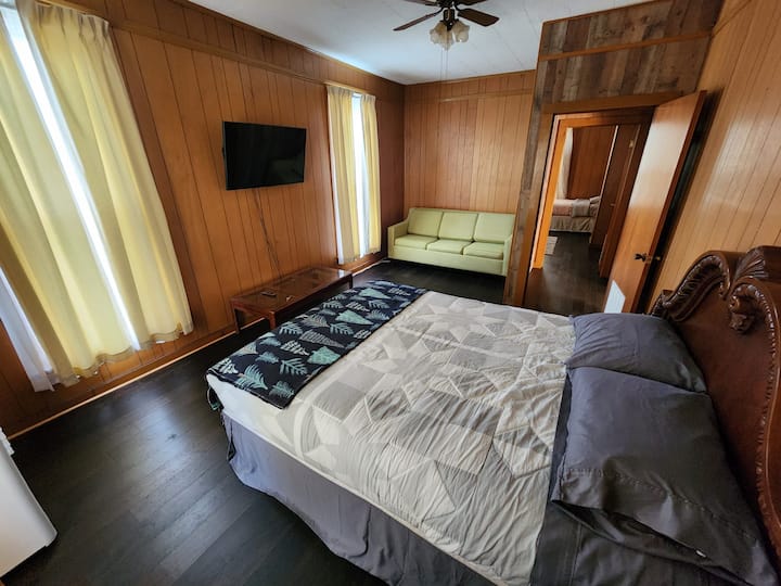 Schlafzimmer 2