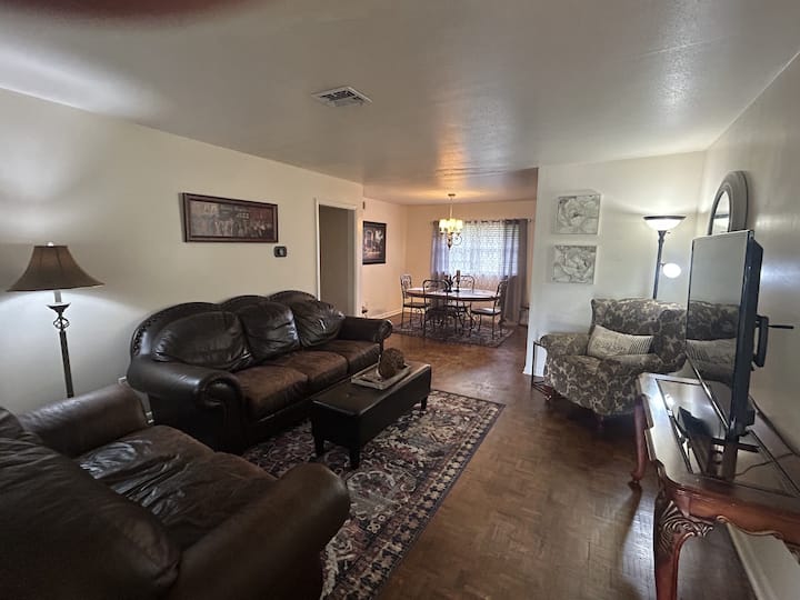 Cozy Retreat - Oklahoma Lake