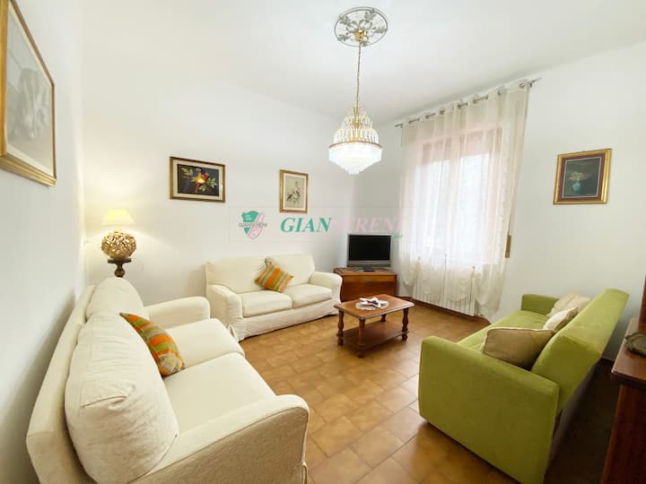 6 Posti Letto In Zona Principessa- Rif.came - San Vincenzo
