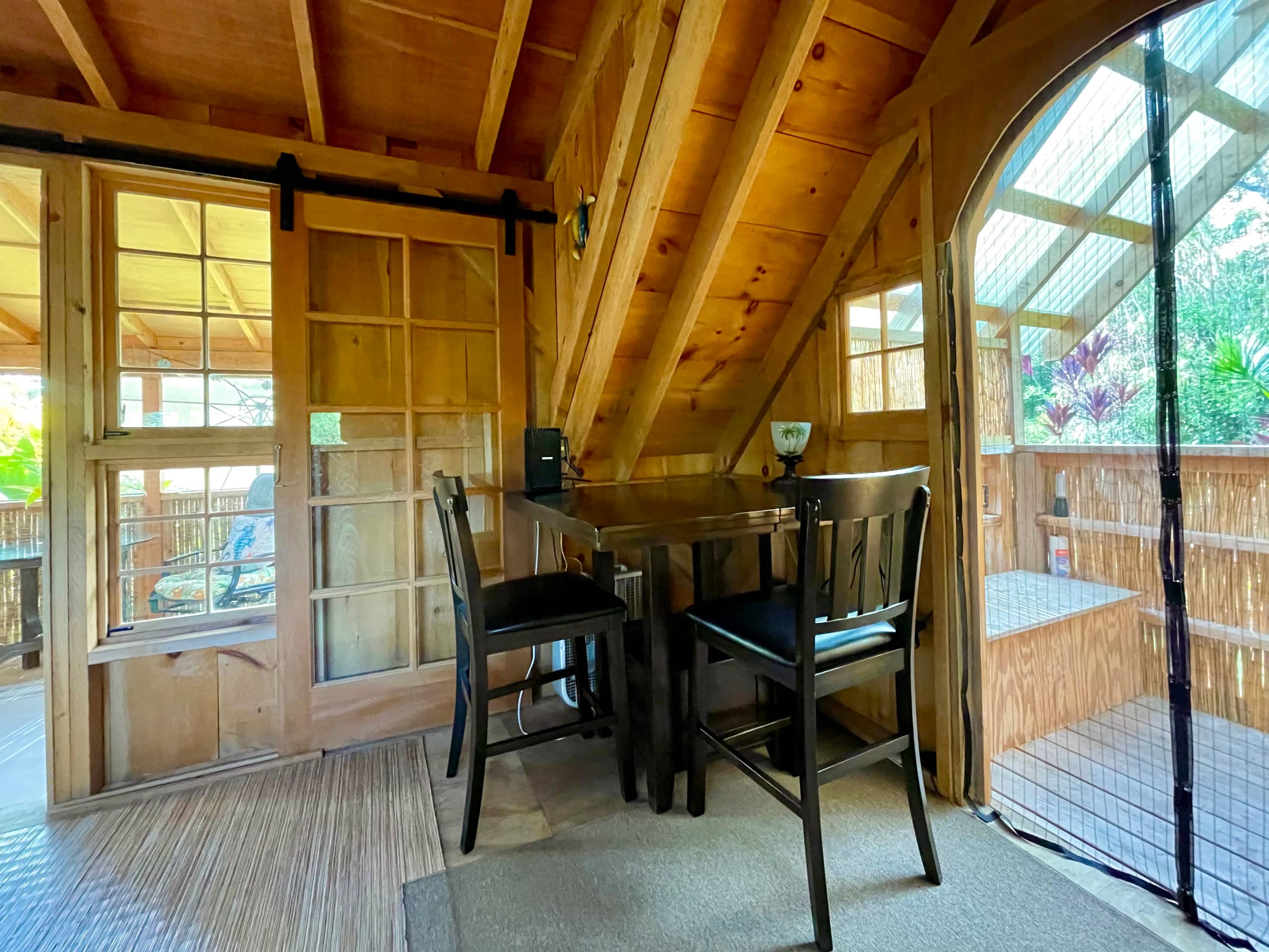 A Tropical Garden Suite - Photo 9