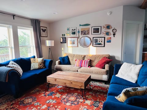 Top performing Airbnb: OBX Style - 3 BD House, 5 min from the beach in Waves