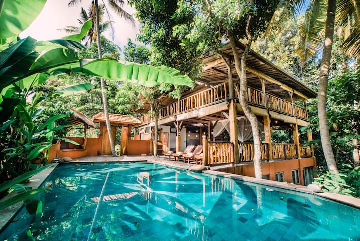 5br Inspirit Ubud Unique Eco Villa By Rice Field