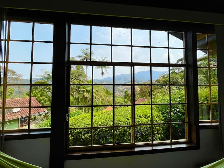 მისაღები ოთახი 2