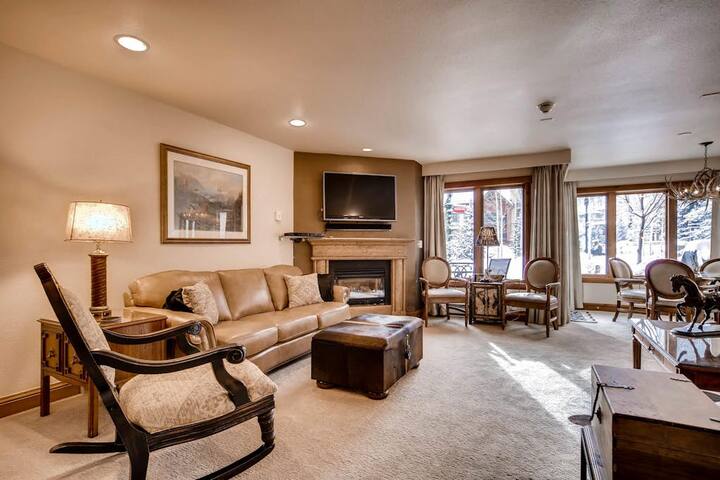 Lion Square Lodge At Gondola Ski In/out 1st Floor Vail Mt View - Vail, CO