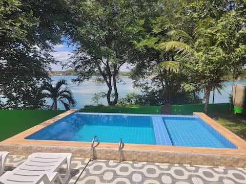 Right on the sand - São Francisco River - ideal for families