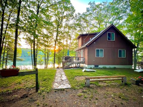 Sanford Lake Cottage