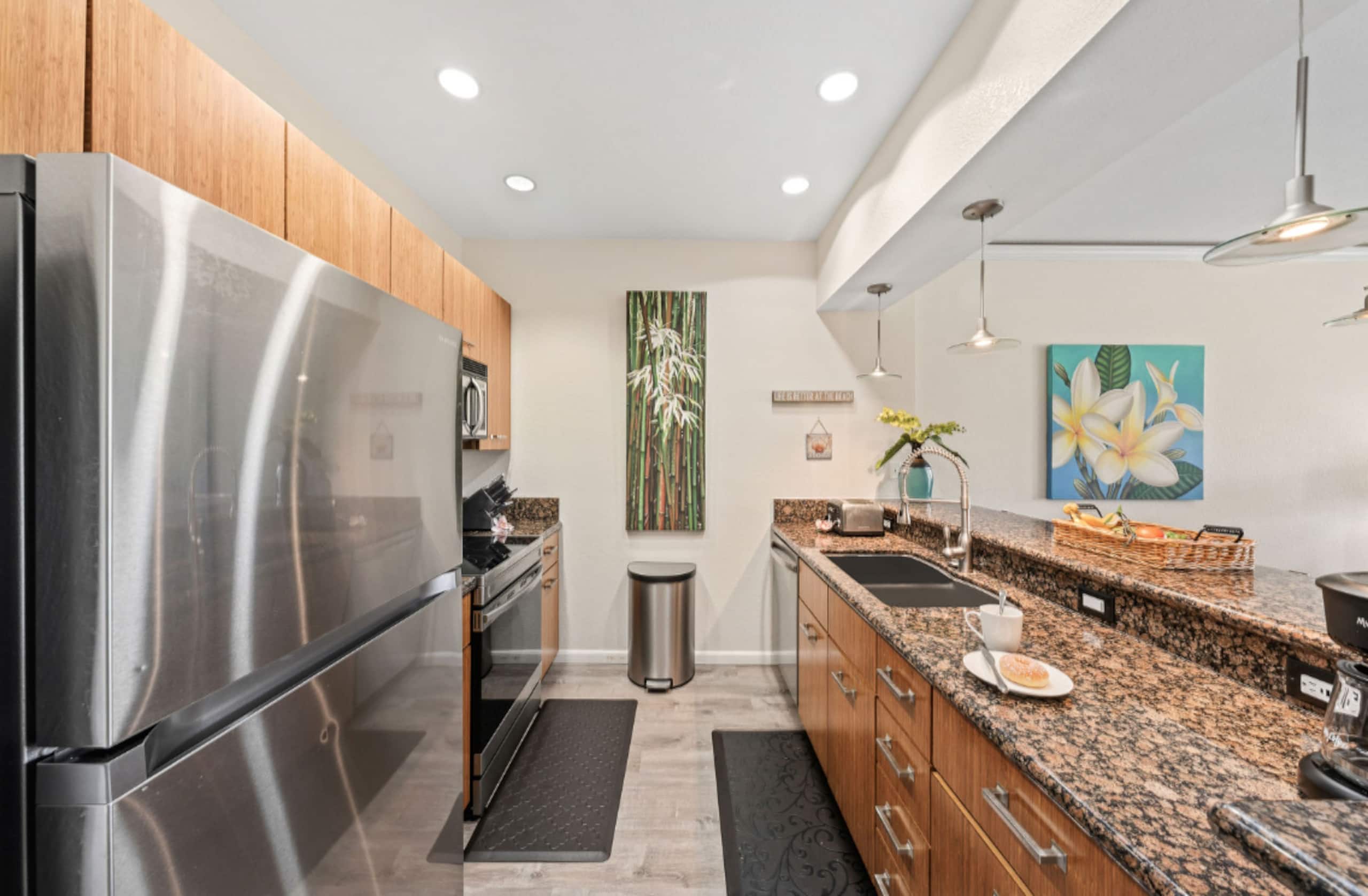 Condo in Kihei · ★4.74 · 2 bedrooms · 4 beds · 2 baths - Image 19