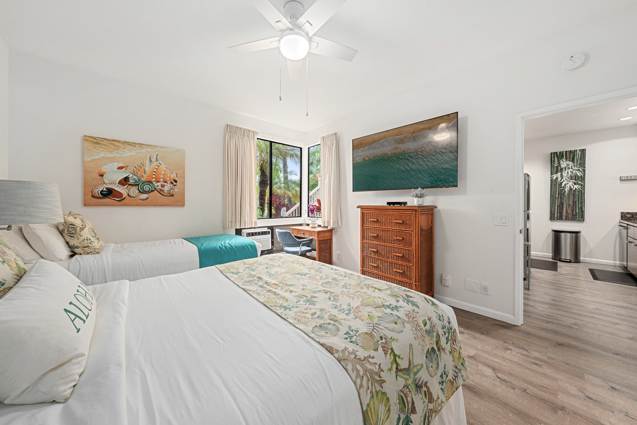 Condo in Kihei · ★4.74 · 2 bedrooms · 4 beds · 2 baths - Image 37