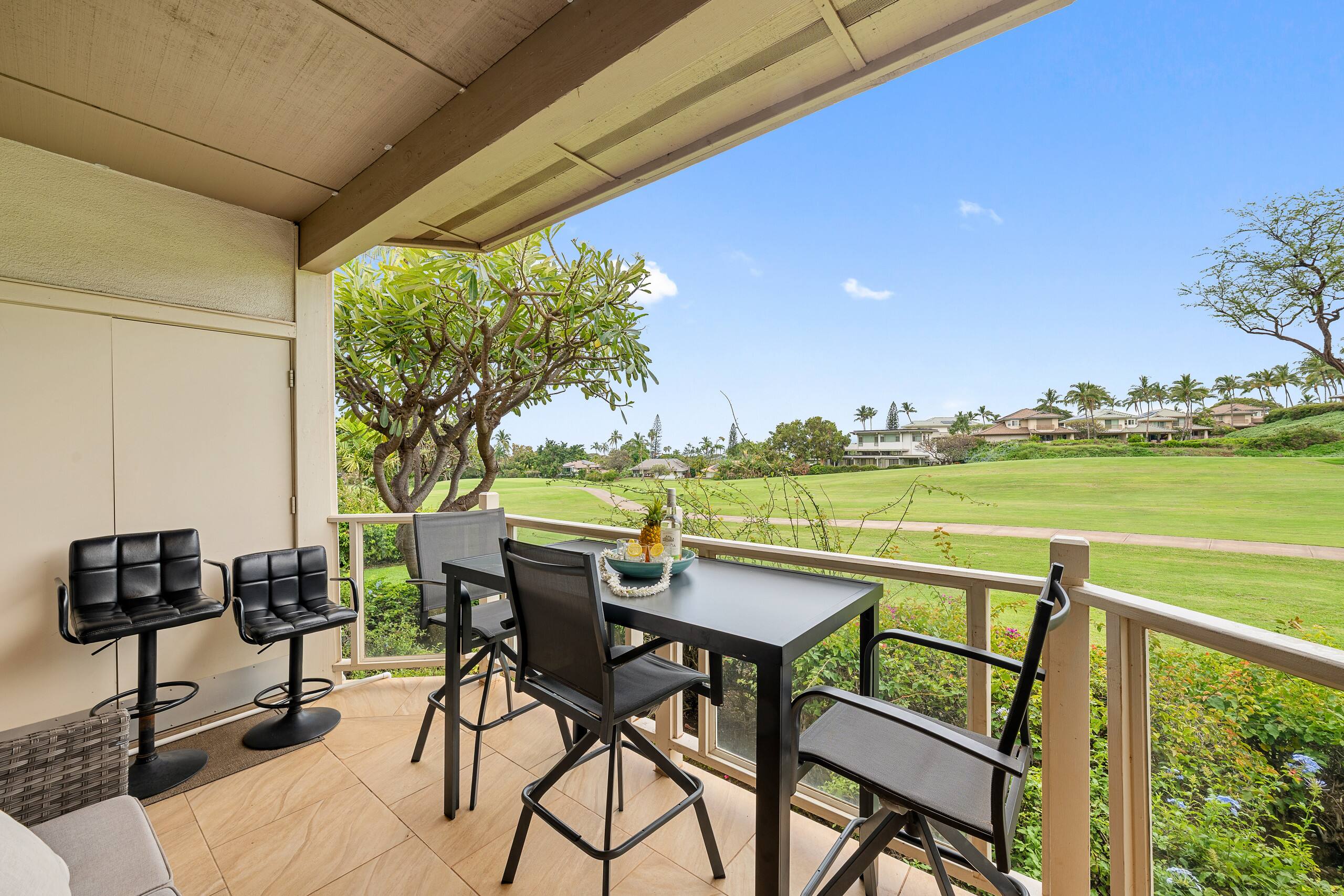 Condo in Kihei · ★4.74 · 2 bedrooms · 4 beds · 2 baths - Image 8
