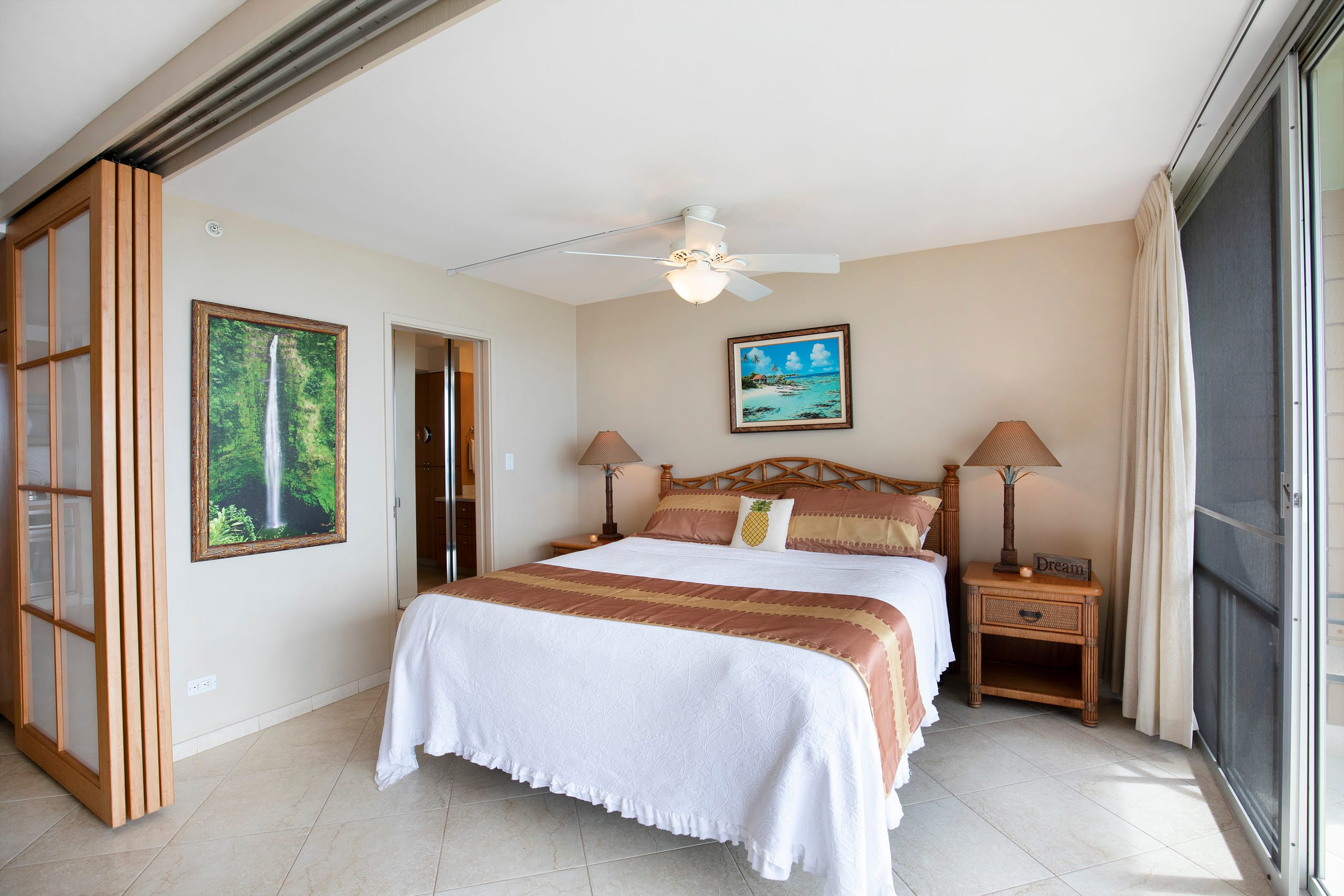 Condo in Kihei · ★4.93 · 1 bedroom · 2 beds · 1 bath - Image 12