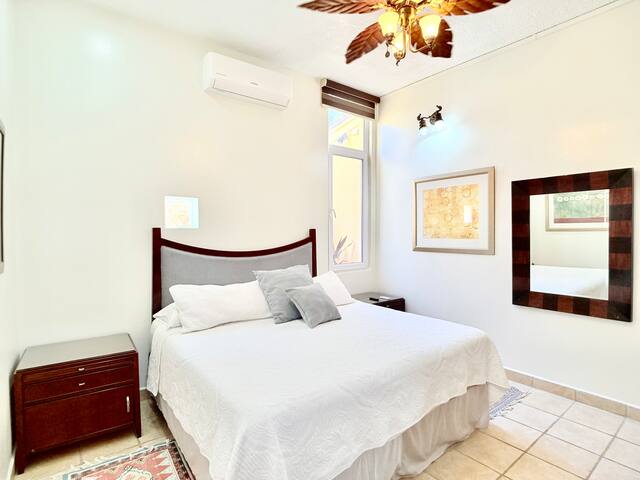 One Stop Roatan managed Airbnb listing 2