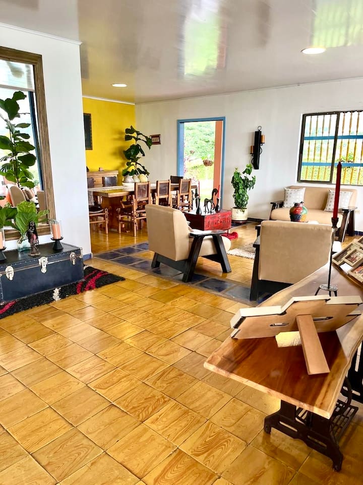 Casa Campestre Excelente Ubicación - Comodidad - Pereira