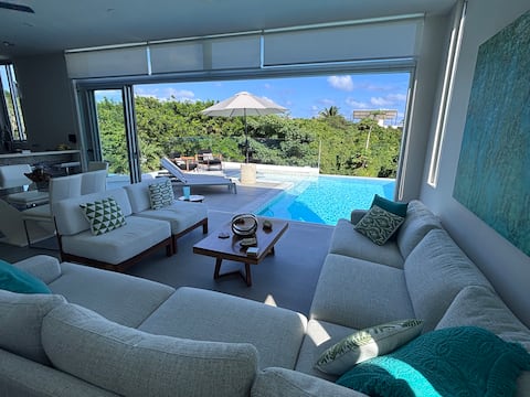 Propiedad de Airbnb exitosa: Villa Cascada:Lux Villa-Infinity Pool and Elevator en Isla Mujeres