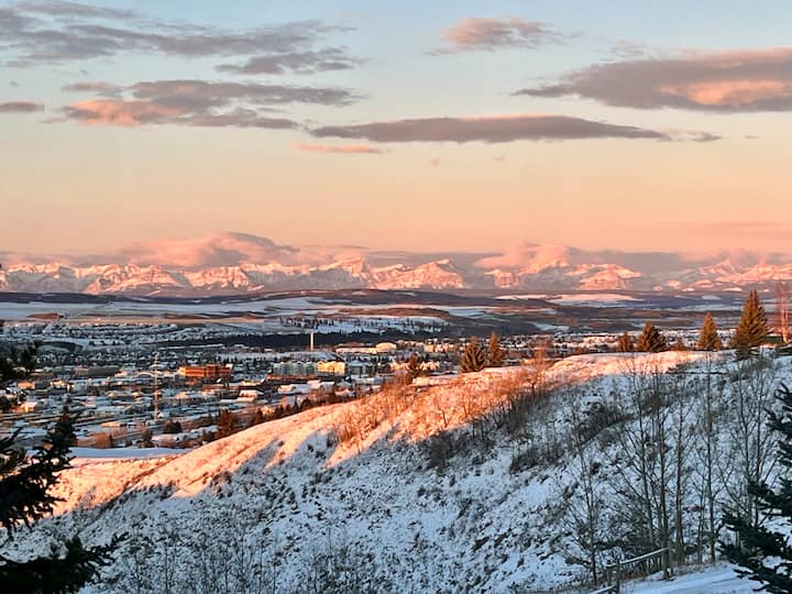 Cochrane Vacation Rentals & Homes Alberta, Canada Airbnb