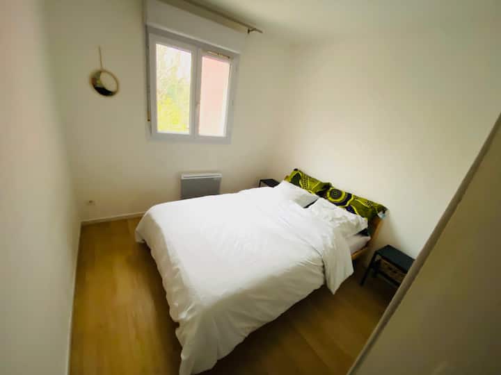 საძინებელი 4