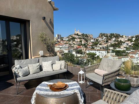 Maï Homes - La Villa Bompard