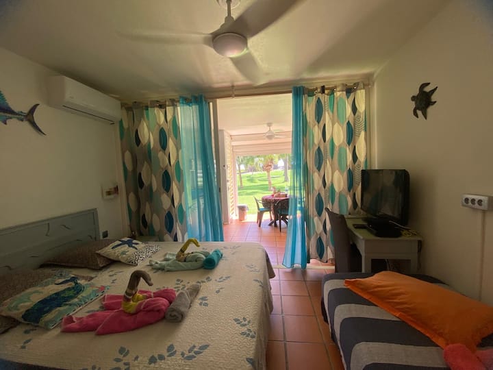 Vacances De Rêve Plage Piscine Véhicule En Option - Guadalupe