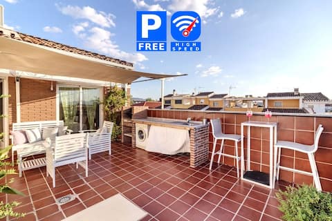 WOW!!! 5*PRIVATE TERRACE+BBQ, METRO, PARKING, MALL