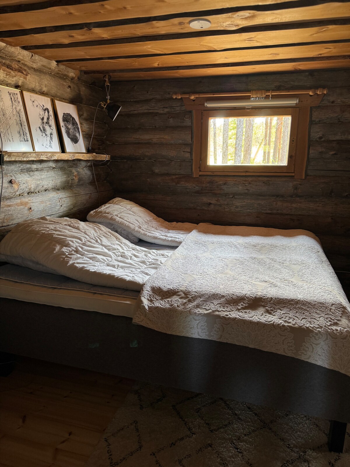 Спалня с двойно легло (180 см)