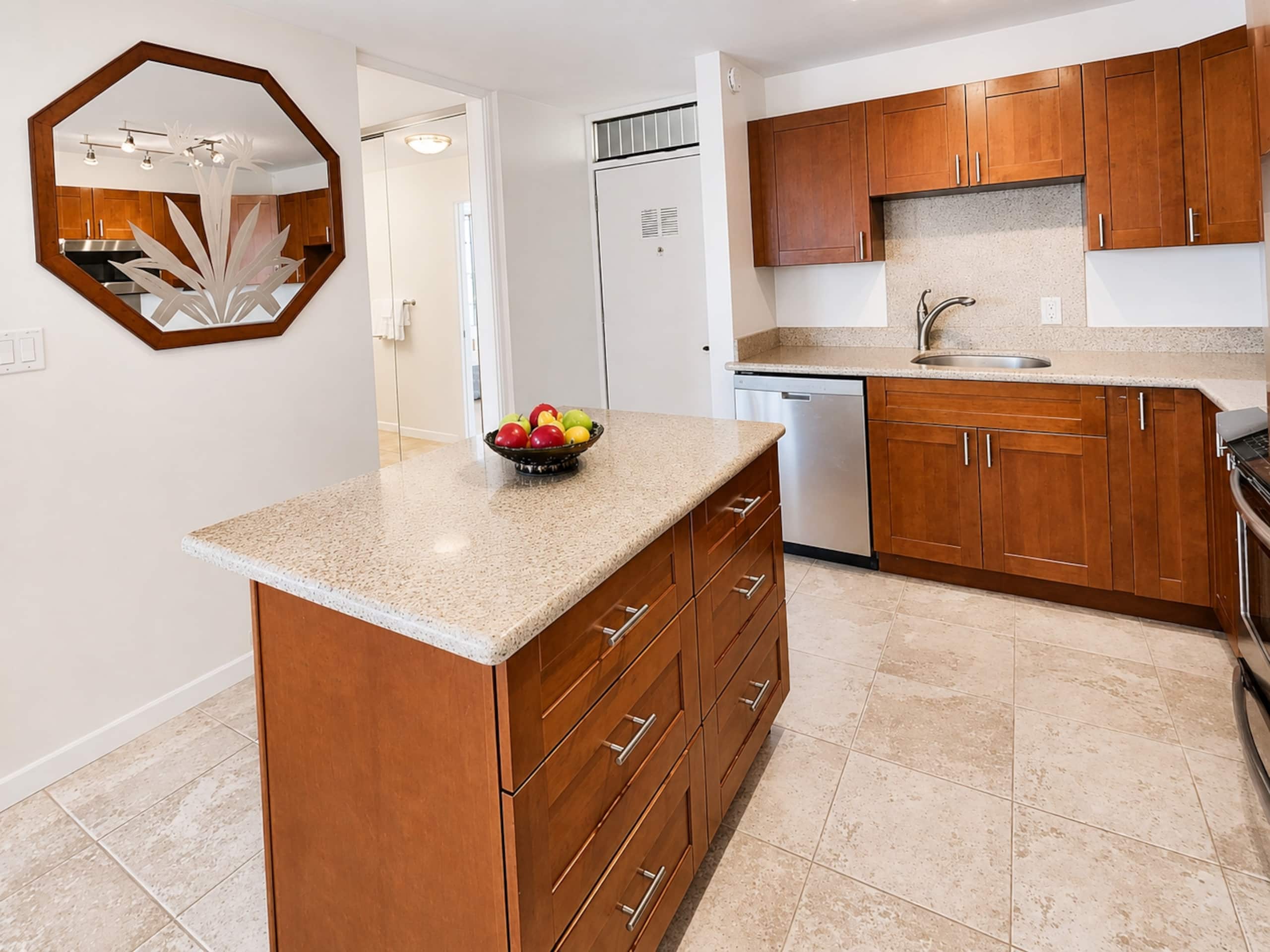 Condo in Kihei · ★4.86 · 1 bedroom · 1 bed · 1 bath - Image 7