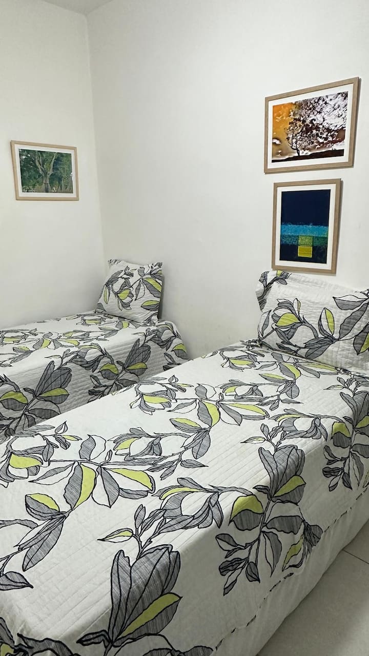 غرفة النوم 2